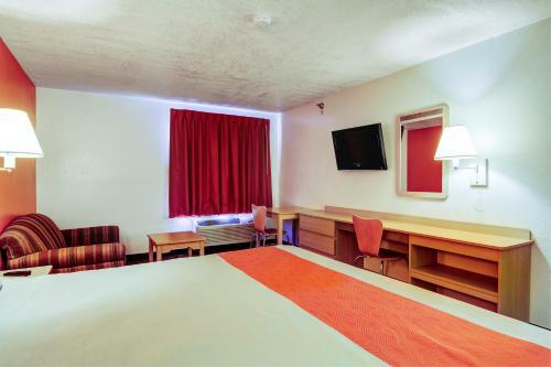 Motel 6 - Columbia