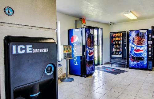 Motel 6 - Columbia