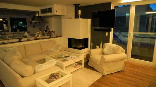 Villa Schwimmendes Haus Robby II