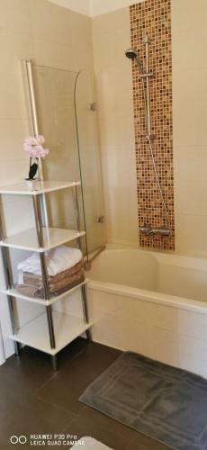 Apartamento Monteurwohnung Kr�ger