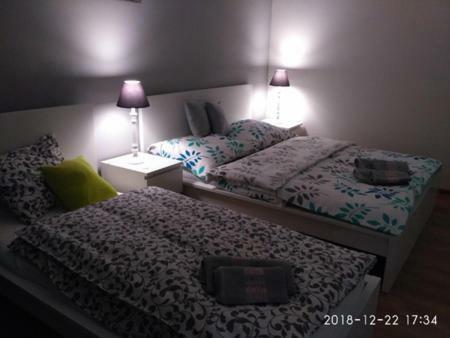 Apartman 404