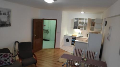 Apartman 404