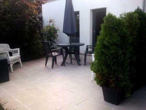 Posada Pension An Der Elsterbr�cke