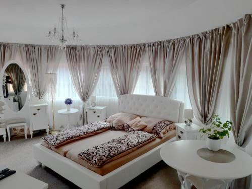 Hostal Penzion A Restaurace Belveder