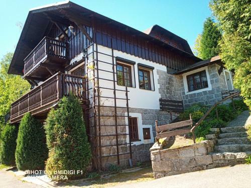 Hostal Penzion U Dvou Skal