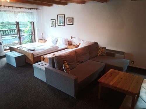Hostal Penzion U Dvou Skal