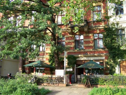 3 Bedroom Apartment (acere)