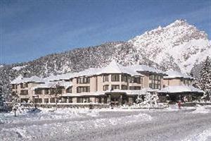 Banff International Hotel