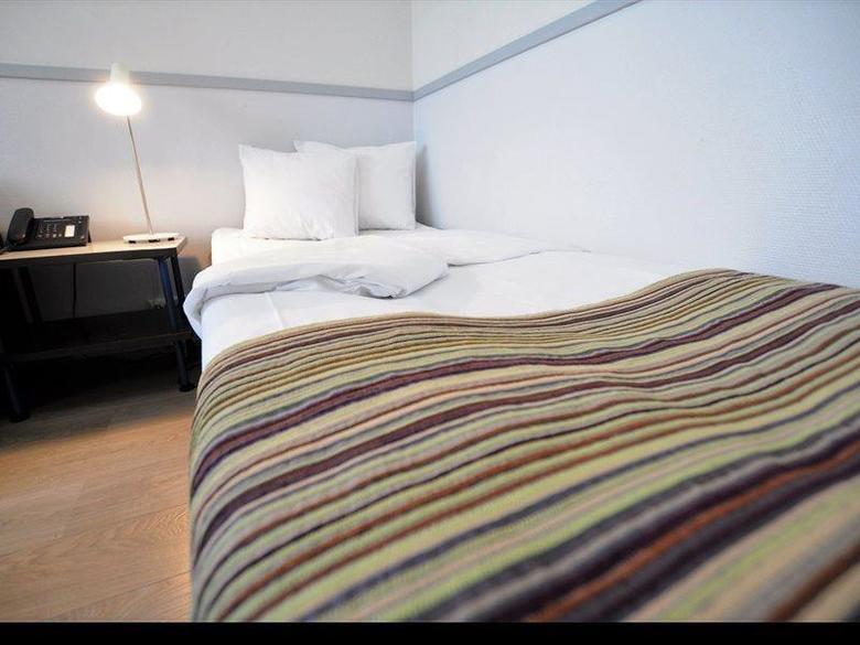 Airport Hotel Bonus Inn