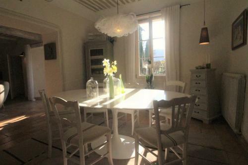 Bed & Breakfast Le Mas Des L�nes