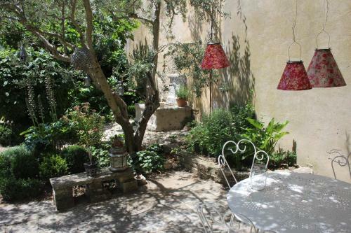 Bed & Breakfast Le Mas Des L�nes