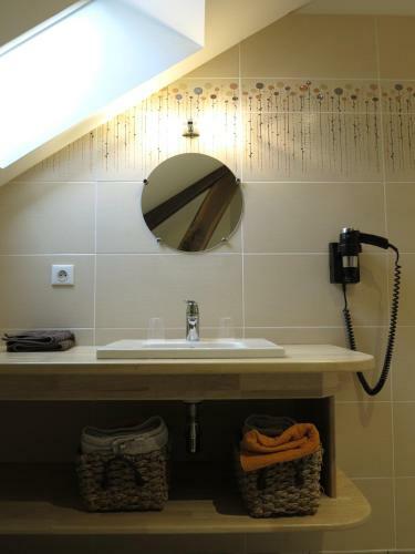 Bed & Breakfast Sarl La Ferme De Maraval