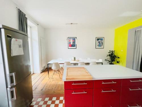 Nice City Apartment