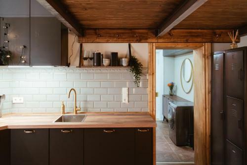 Loftbr�cke, Apartment Am Platz Der Luftbr�cke