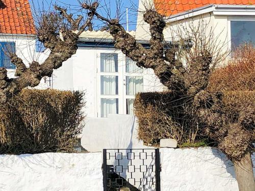Holiday Home Svaneke XIII