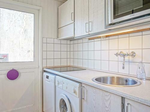 Holiday Home Aakirkeby XV