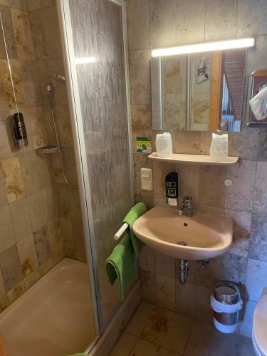 R�mercastell Wirtshaus & Hotel