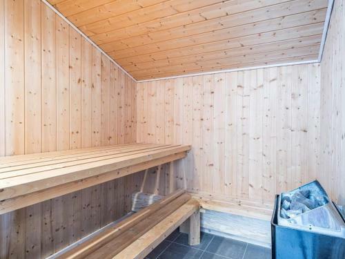 Holiday Home Tarm Lxiii