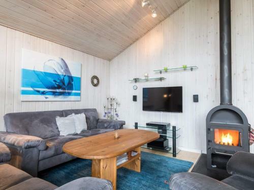 Holiday Home Tarm XII