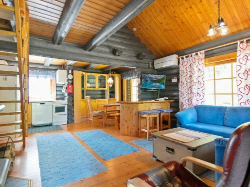 Holiday Home Sinisorsa