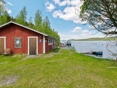 Holiday Home Sinisorsa