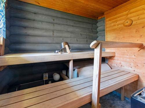 Holiday Home Sinisorsa