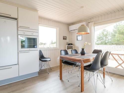 Holiday Home Fan� Cxcv