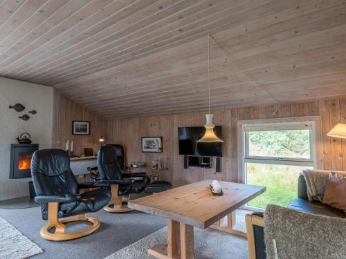 Holiday Home Fan� Cxlvii