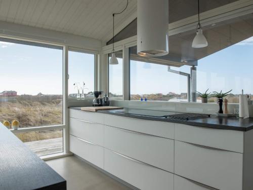 Holiday Home Fan� Clxxxiv