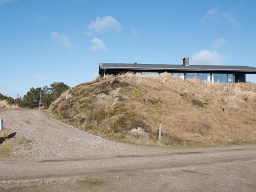 Holiday Home Fan� Clxxxiv