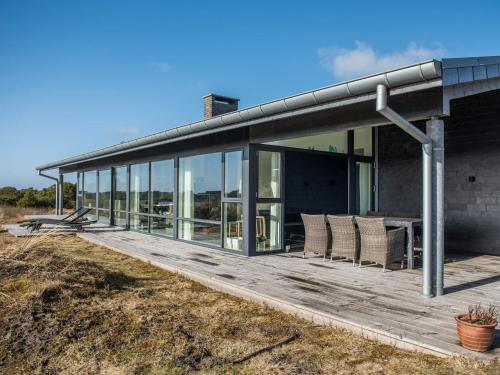 Holiday Home Fan� Clxxxiv