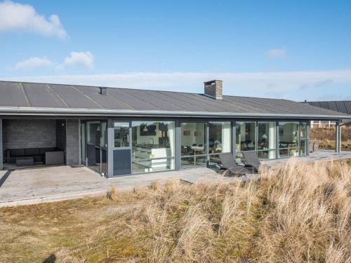 Holiday Home Fan� Clxxxiv