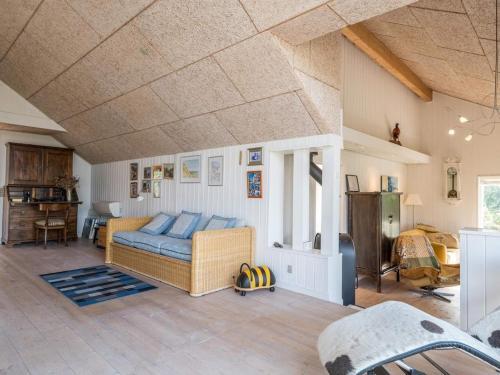 Holiday Home Fan� Cxcvi