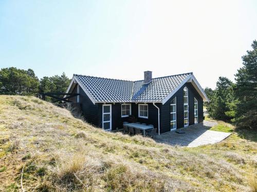 Holiday Home Fan� Clxxxv