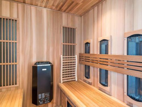 Holiday Home Fan� Cciv