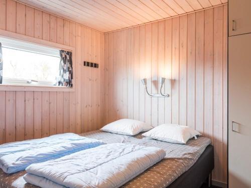 Holiday Home Fan� LxXXIX