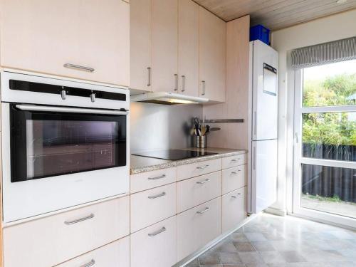 Holiday Home Fan� LxXXIX