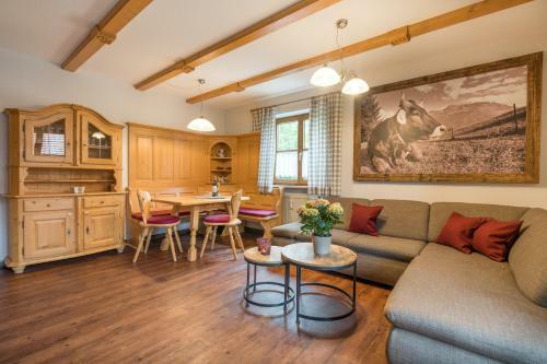 Apartamento Ferienwohnungen Alpentraum - Bergheimat
