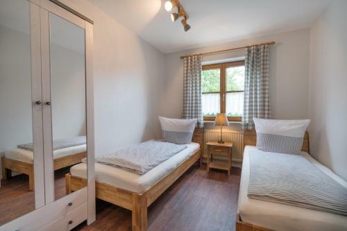 Apartamento Ferienwohnungen Alpentraum - Bergheimat