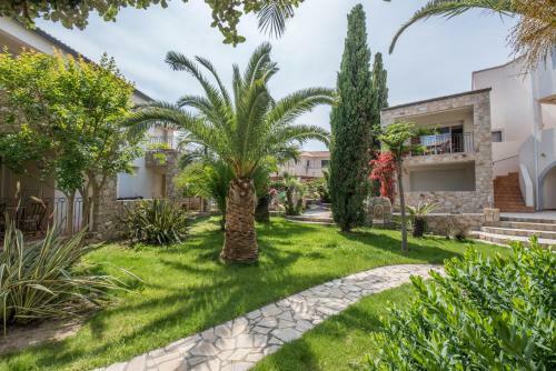 Aparthotel Les Aliz�s