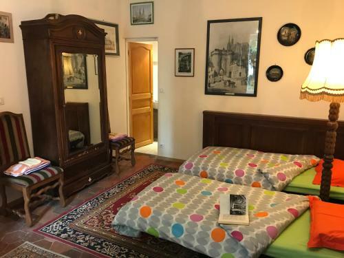 Hostal R�sidence La Beauceronne