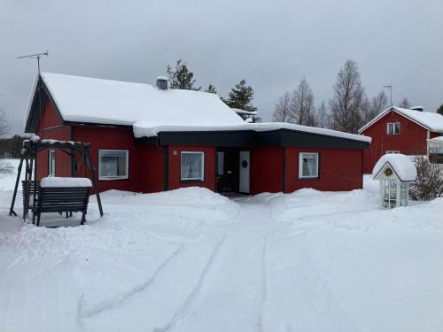 Loma-asunto Tuomela Taivalkoski