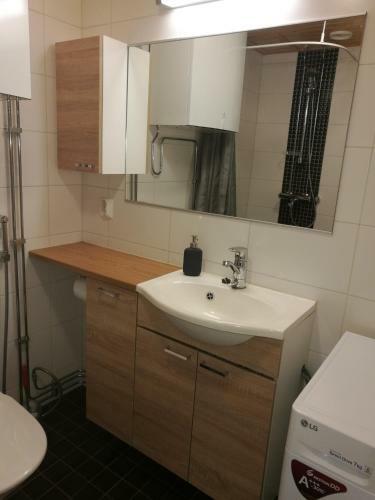 Rovavisit Apartments Paroni