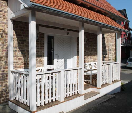 Gem�tliches Backsteinhaus Von Friendly Home