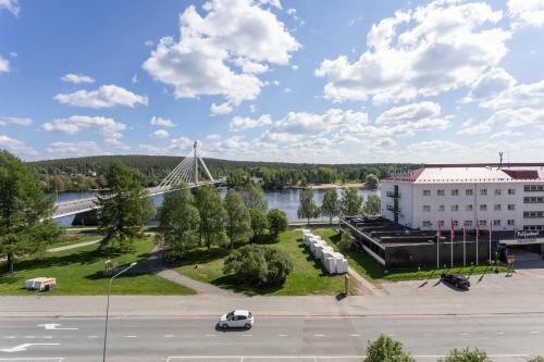 Apartamento Tuomas� Luxurious Suites, Rakka