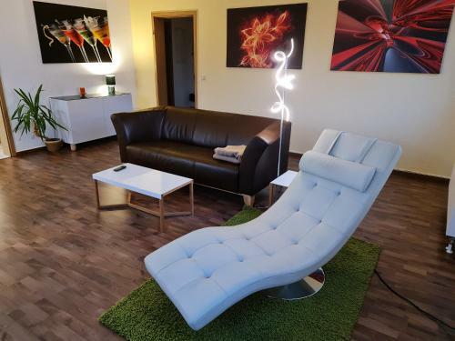 Helles Apartment �ber Den Havel-g�rten Karino