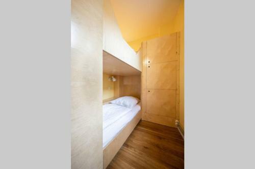 Raumquartier Zum Arbeiten Und Feiern