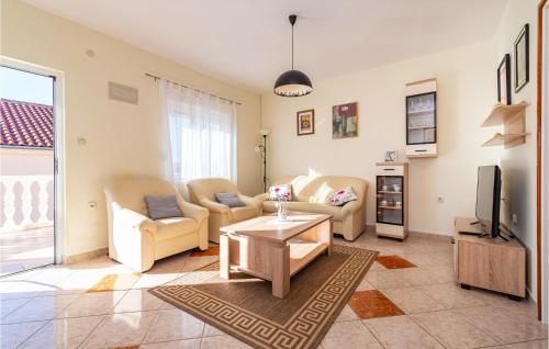 Beautiful Apartment In Krusevo With 2 Bedrooms