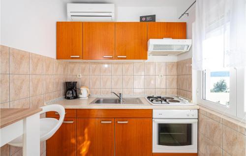 Beautiful Apartment In Krusevo With 2 Bedrooms