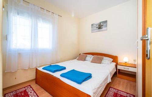 Beautiful Apartment In Krusevo With 2 Bedrooms